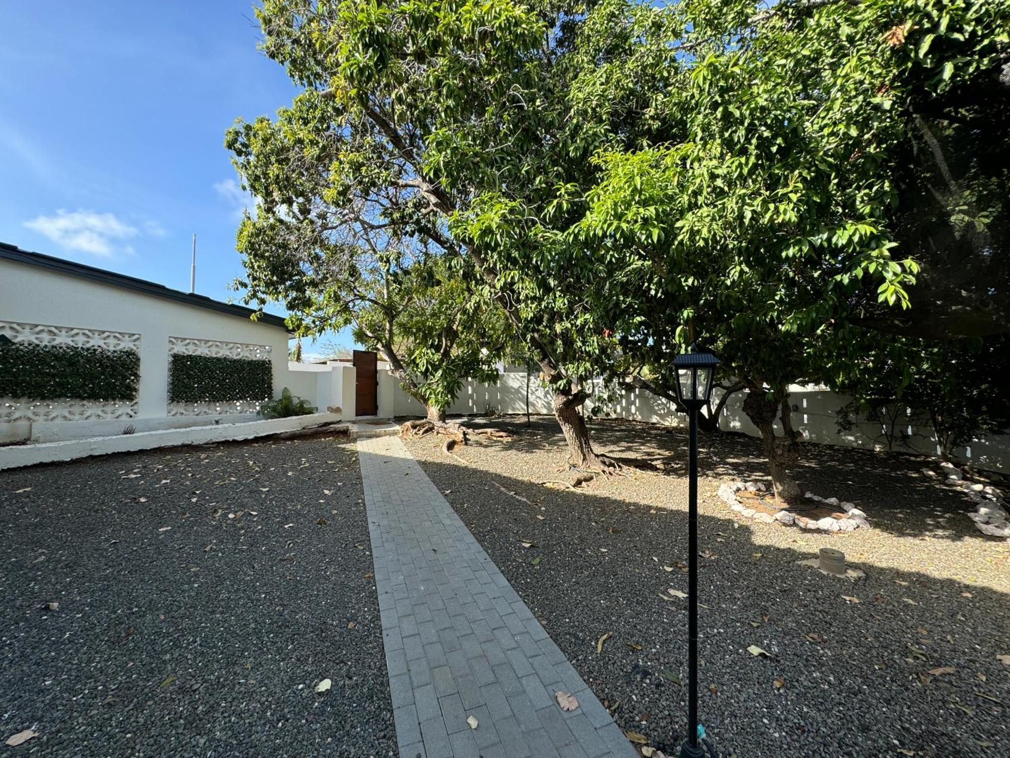 Villa Grand Jardin Jan Thiel Buitenkant foto